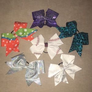 CUSTOM CHEER BOWS